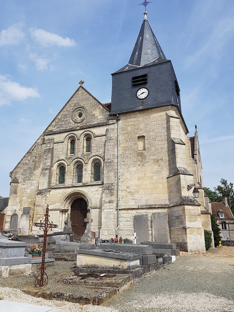 L1222 — Église — Élincourt — Sainte — Marguerite