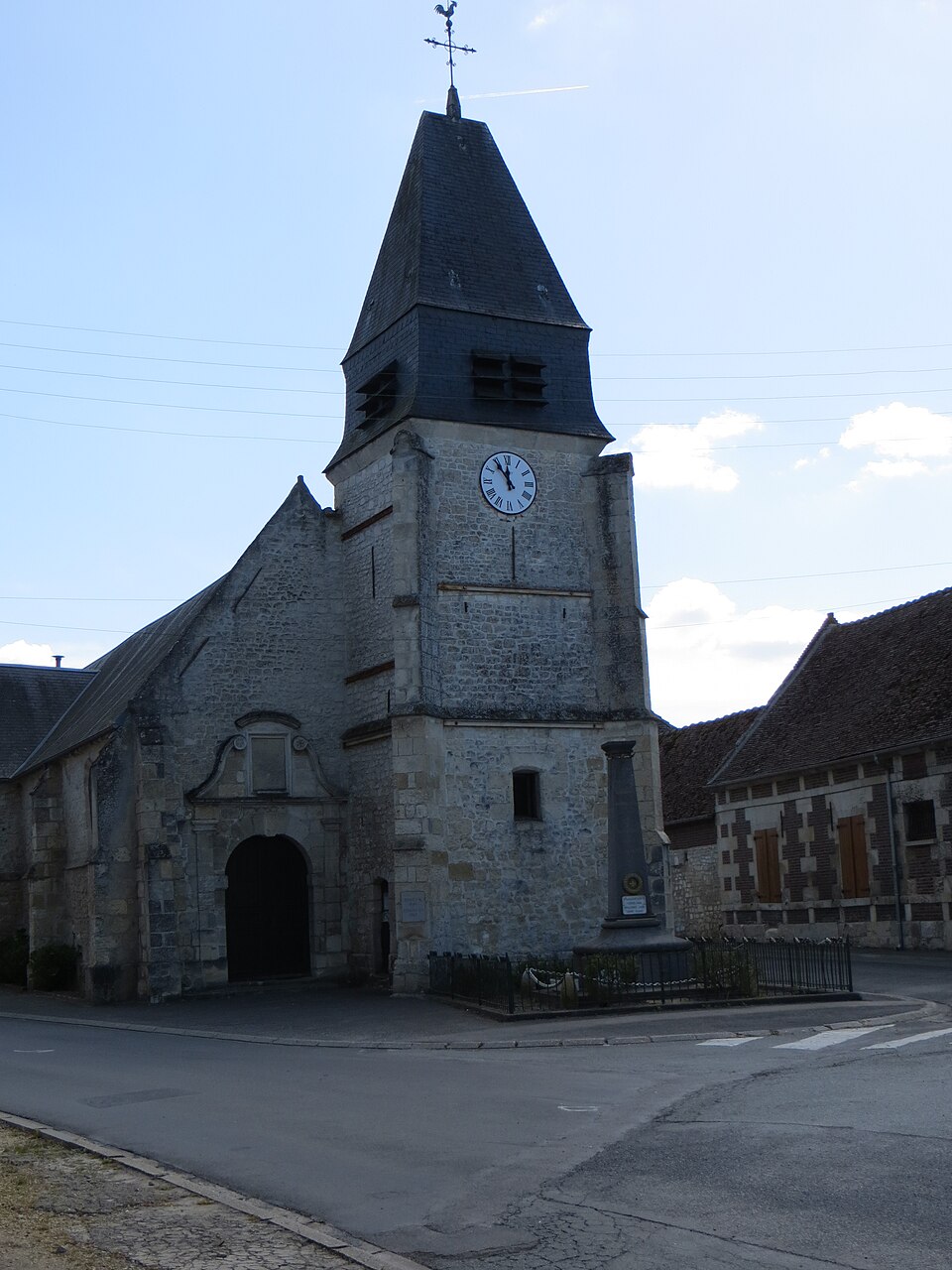 Hémévillers — Église Saint — Martin 2