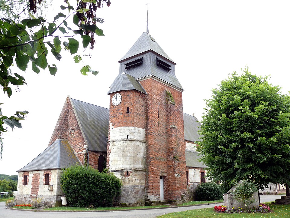 Hétomesnil — Eglise St Jean Baptiste