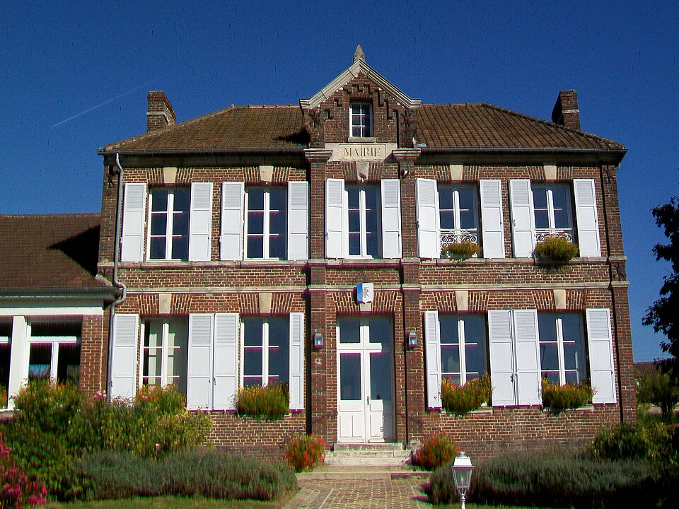 Jonquières (60), mairie, rue de l'Archerie