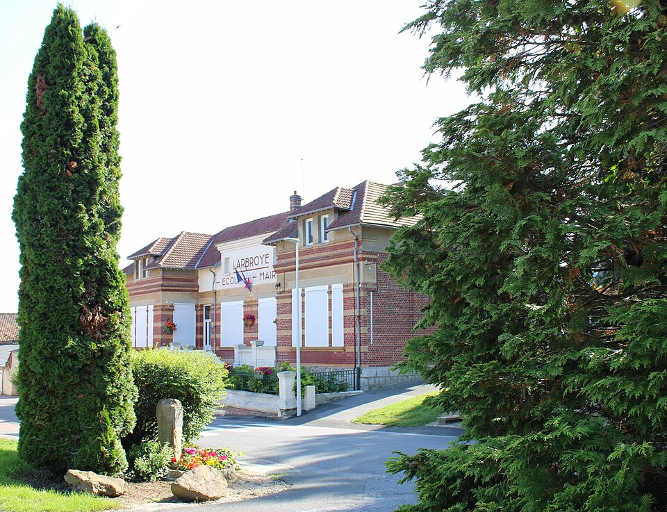 Larbroye Mairie