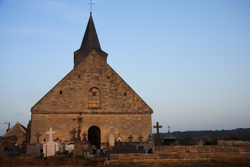 Mareuil La Motte Eglise Soir
