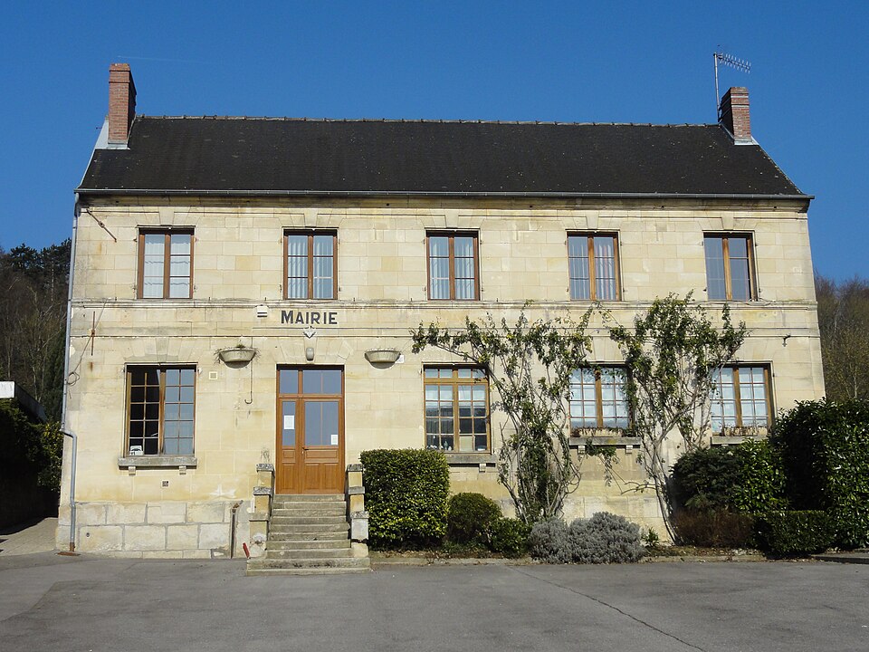 Orrouy (60), mairie — école, rue Montlaville
