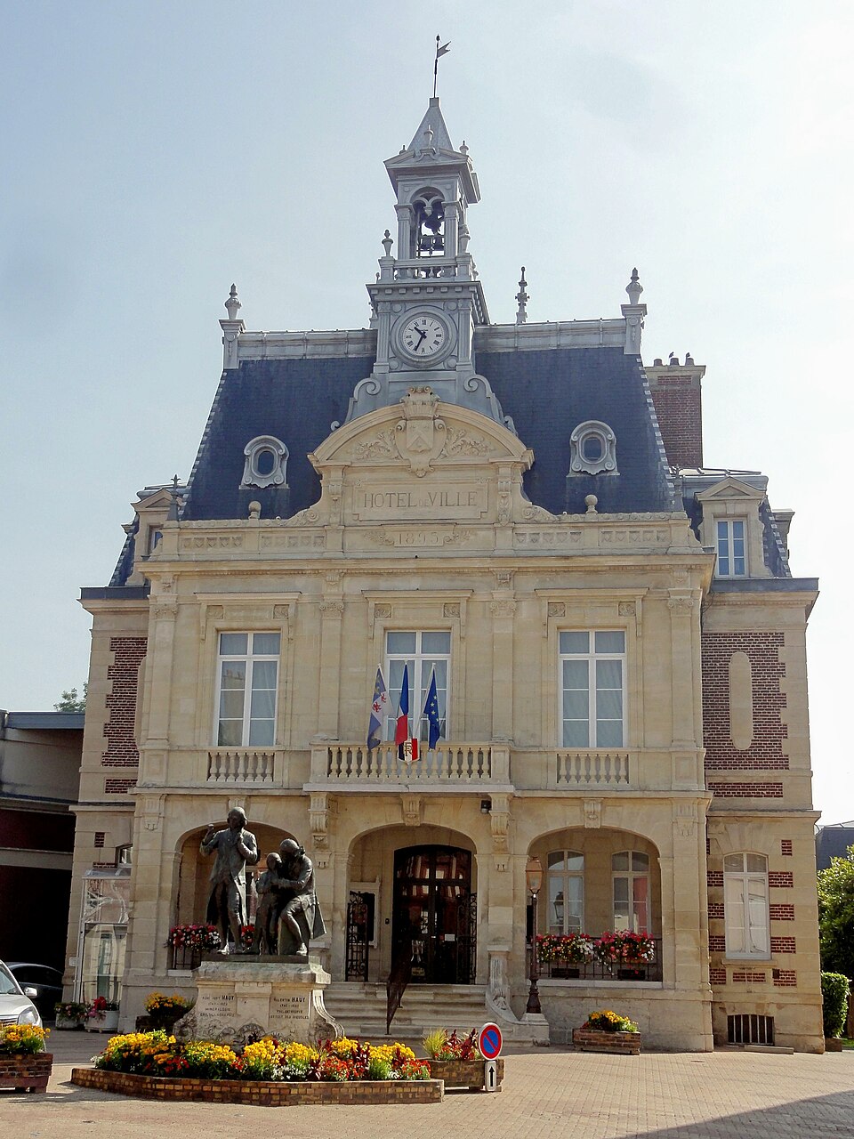 Saint — Just — en — Chaussé (60), mairie