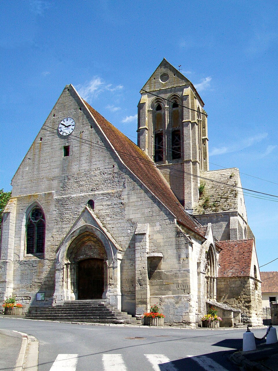 Saint — Vaast — lès — Mello (60), église Saint — Vaast, façade ouest