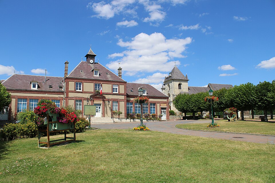 Salency Place de la mairie