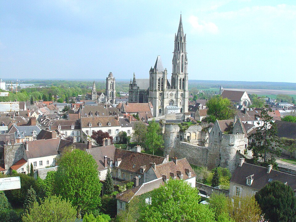Senlis — general view 003