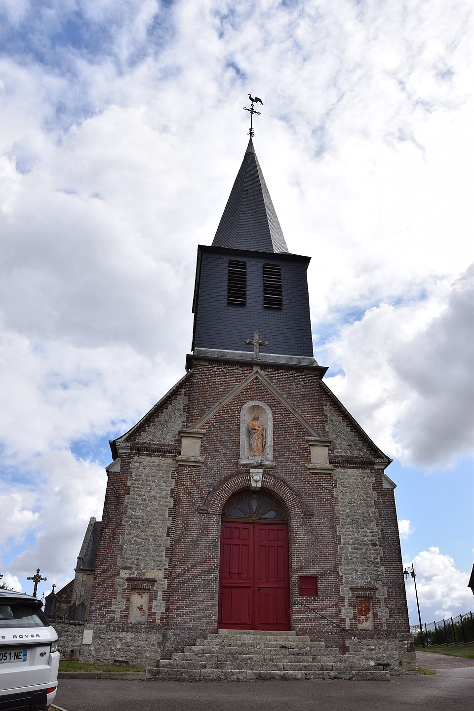 Église Notre — Dame — des — Fleurs de Villembray 01