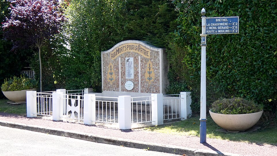FranceNormandieBrethelMonumentAuxMorts