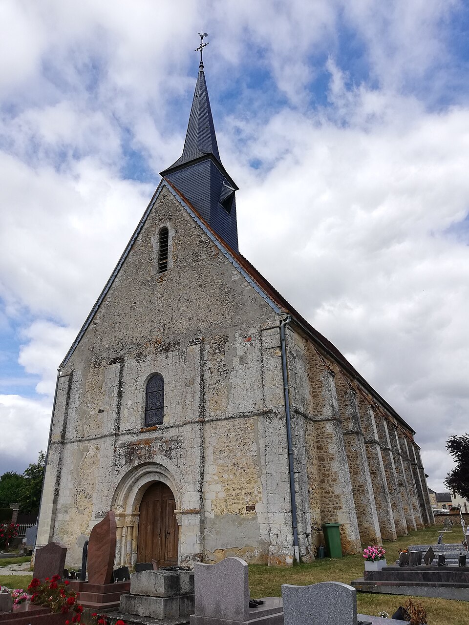 Église Saint — Gilles de Champeaux — sur — Sarthe (3)