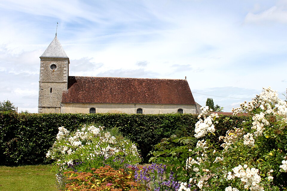 Le Château d'Almenêches. L'église