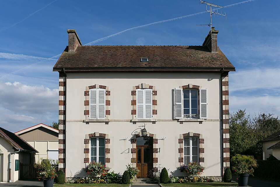 Ménil — Erreux — mairie 20180930