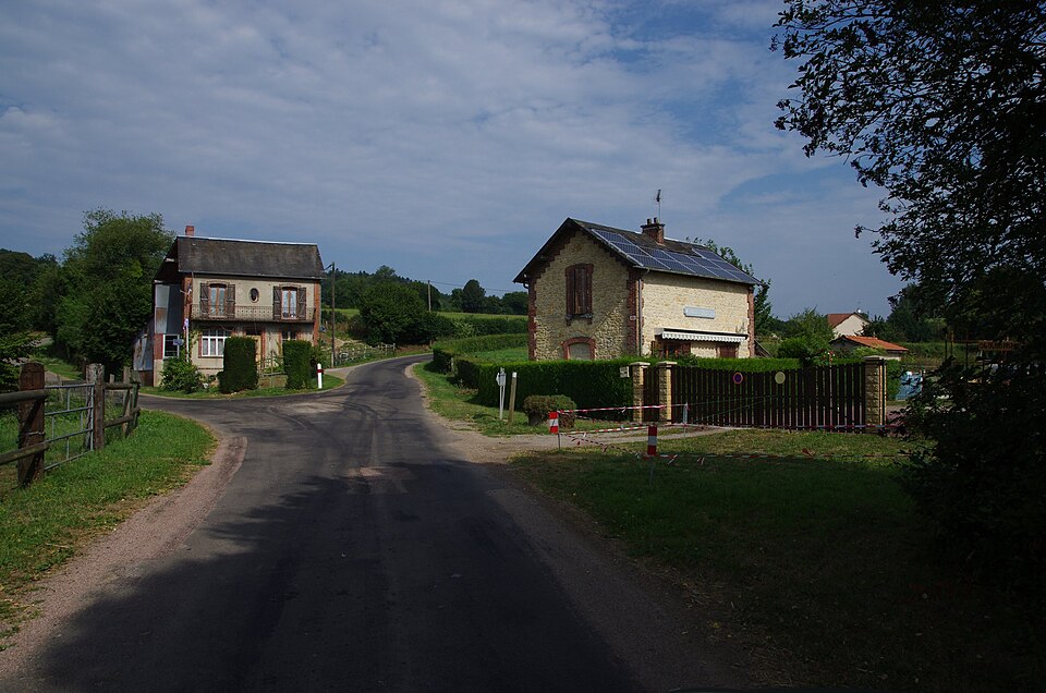 Gare neuville s touques