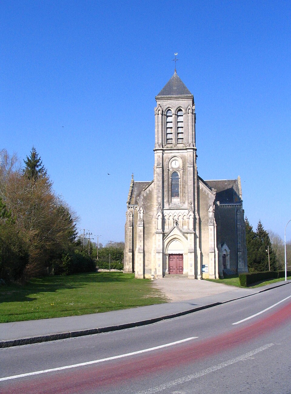Église Saint — Evroult — Notre — Dame — du — Bois