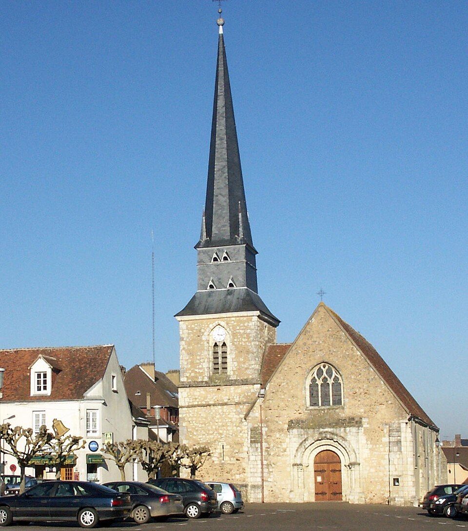 Le Theil — sur — Huisne, Orne, église Notre — Dame bu 140