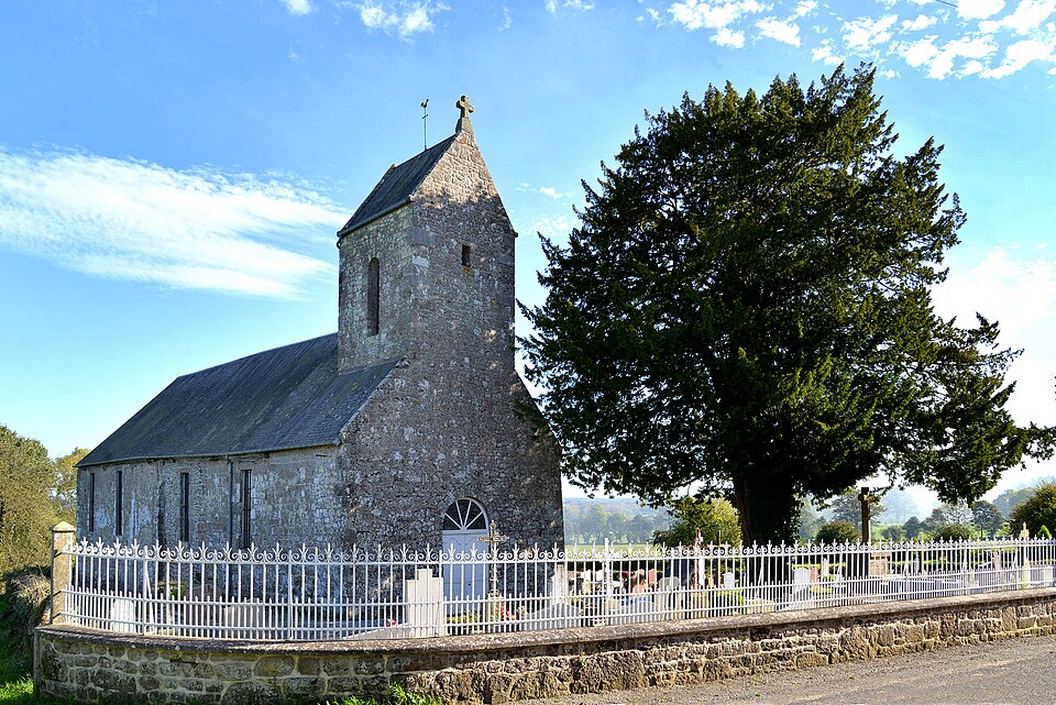 Église Saint — Taurin des Yveteaux