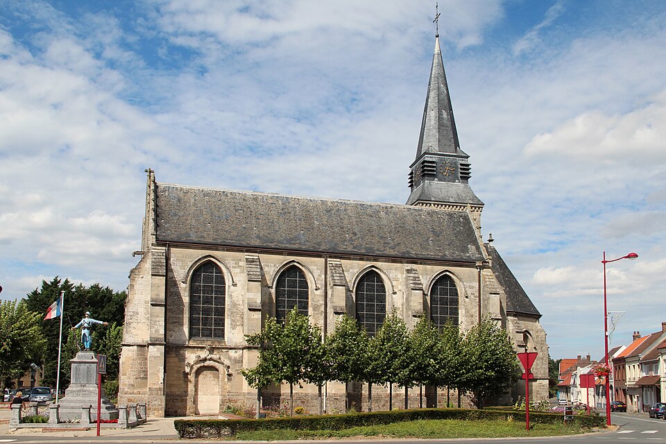 0 Aix — Noulette — L'église et la place Saint — Germain