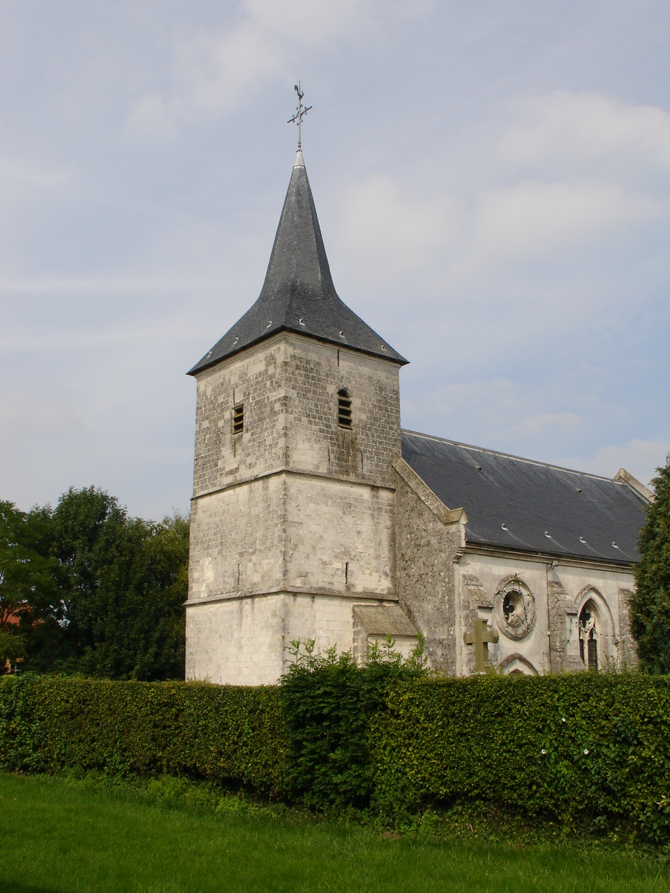 Alquines église2
