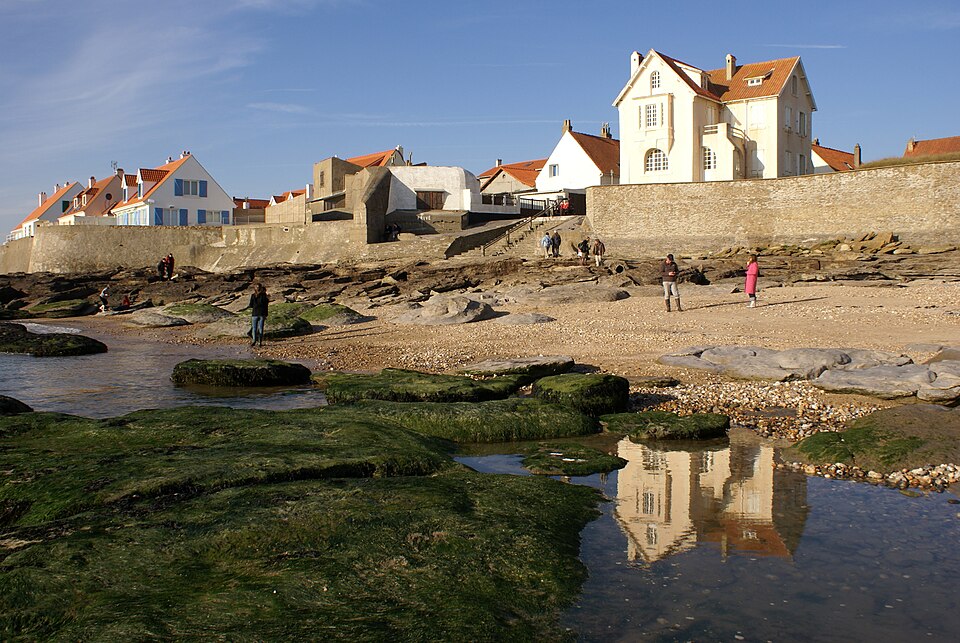Audresselles seafront seen from the beach