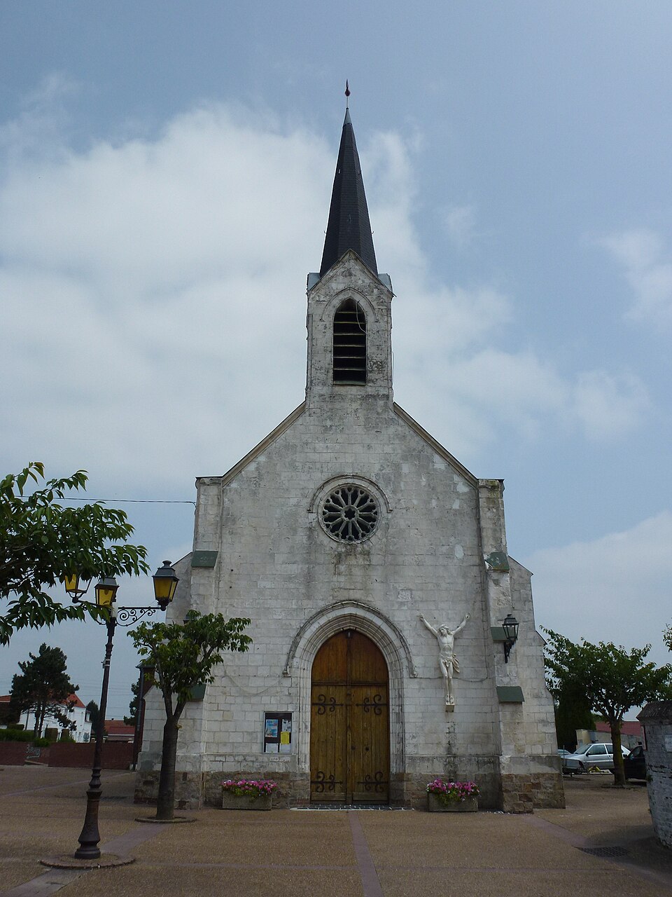 Cauchy — à — la — Tour (Pas — de — Calais, Fr) église
