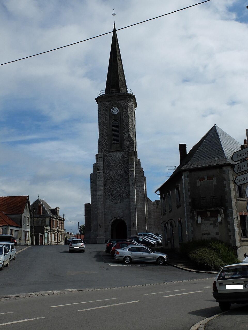 Croisilles (62) — Place de l'église