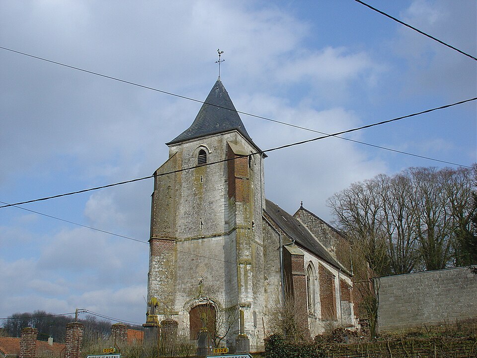 Fontaine l'Étalon église3