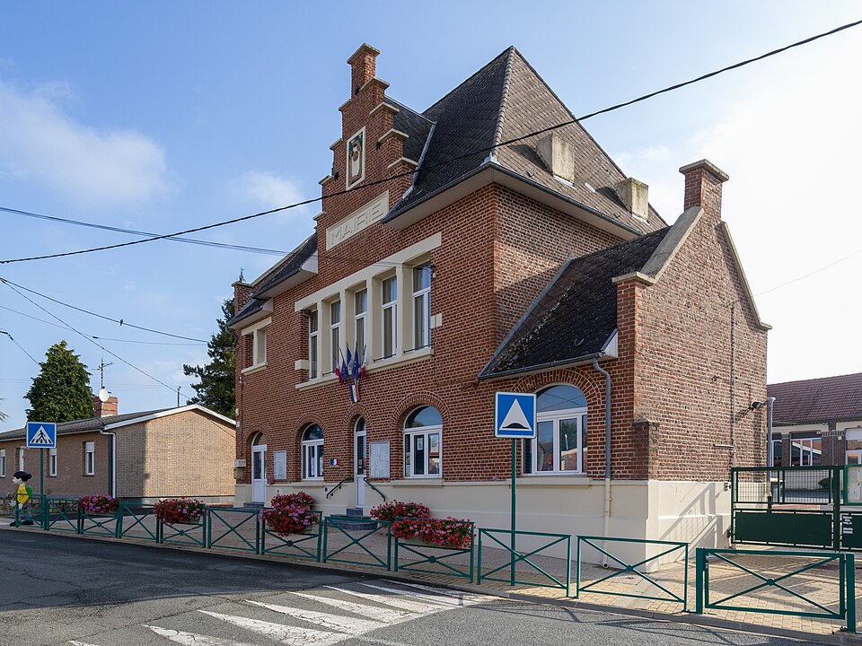 Mairie de Fresnes — lès — Montauban