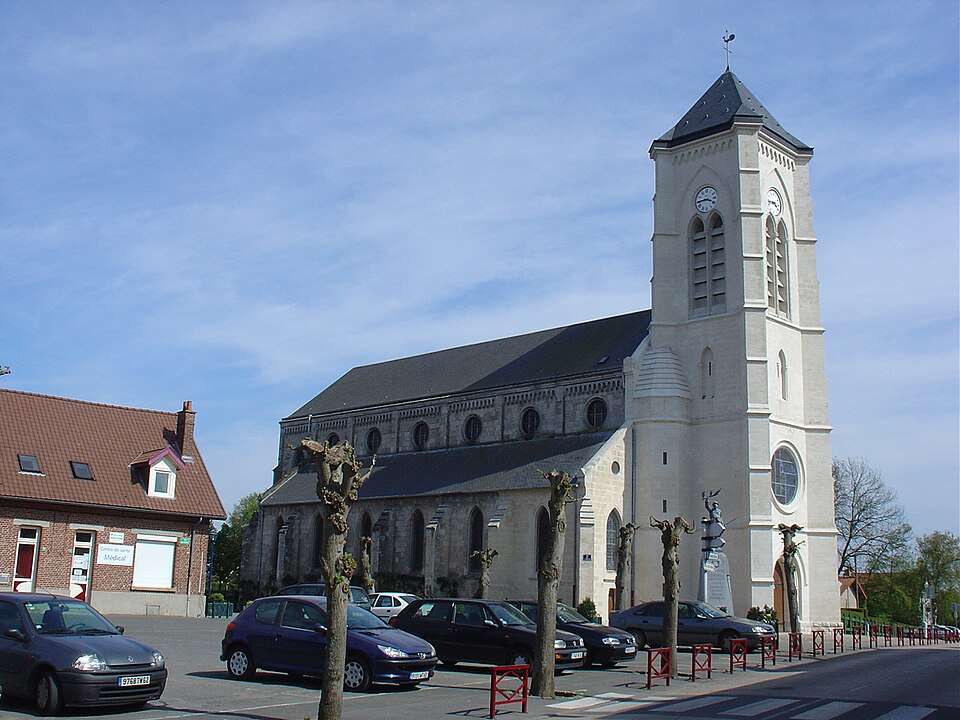 Givenchy — en — Gohelle église2