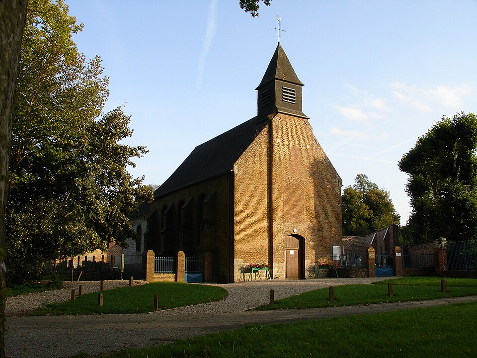 Givenchy — le — Noble église5