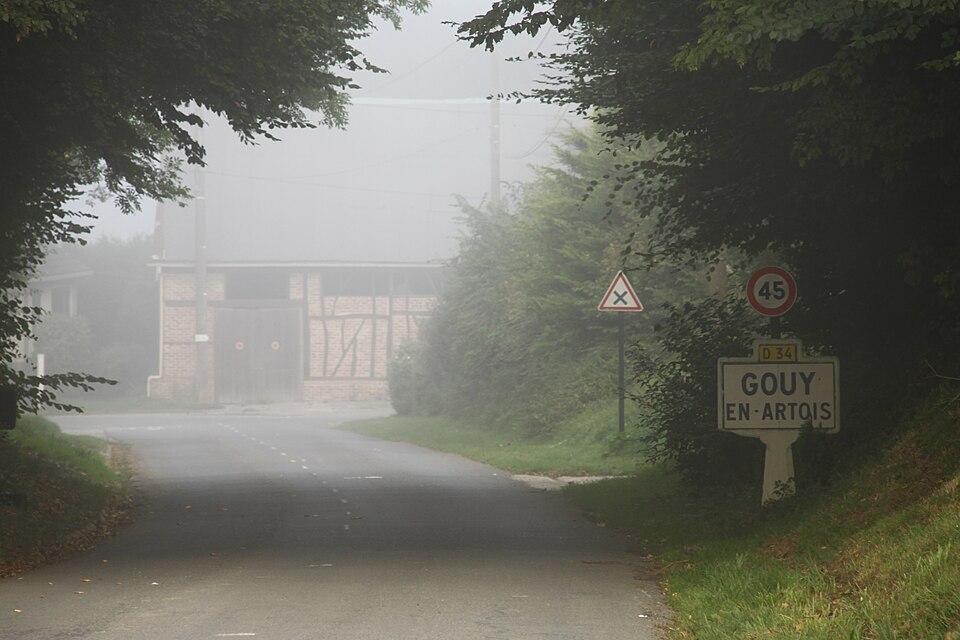 Gouy — en — Artois (Pas — de — Calais) city limit sign (flickuserolibac)