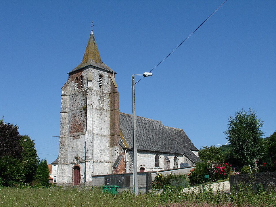 Hézecques église