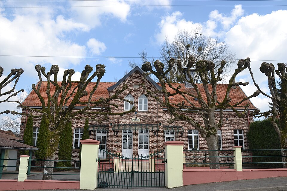 Lebiez mairie — école