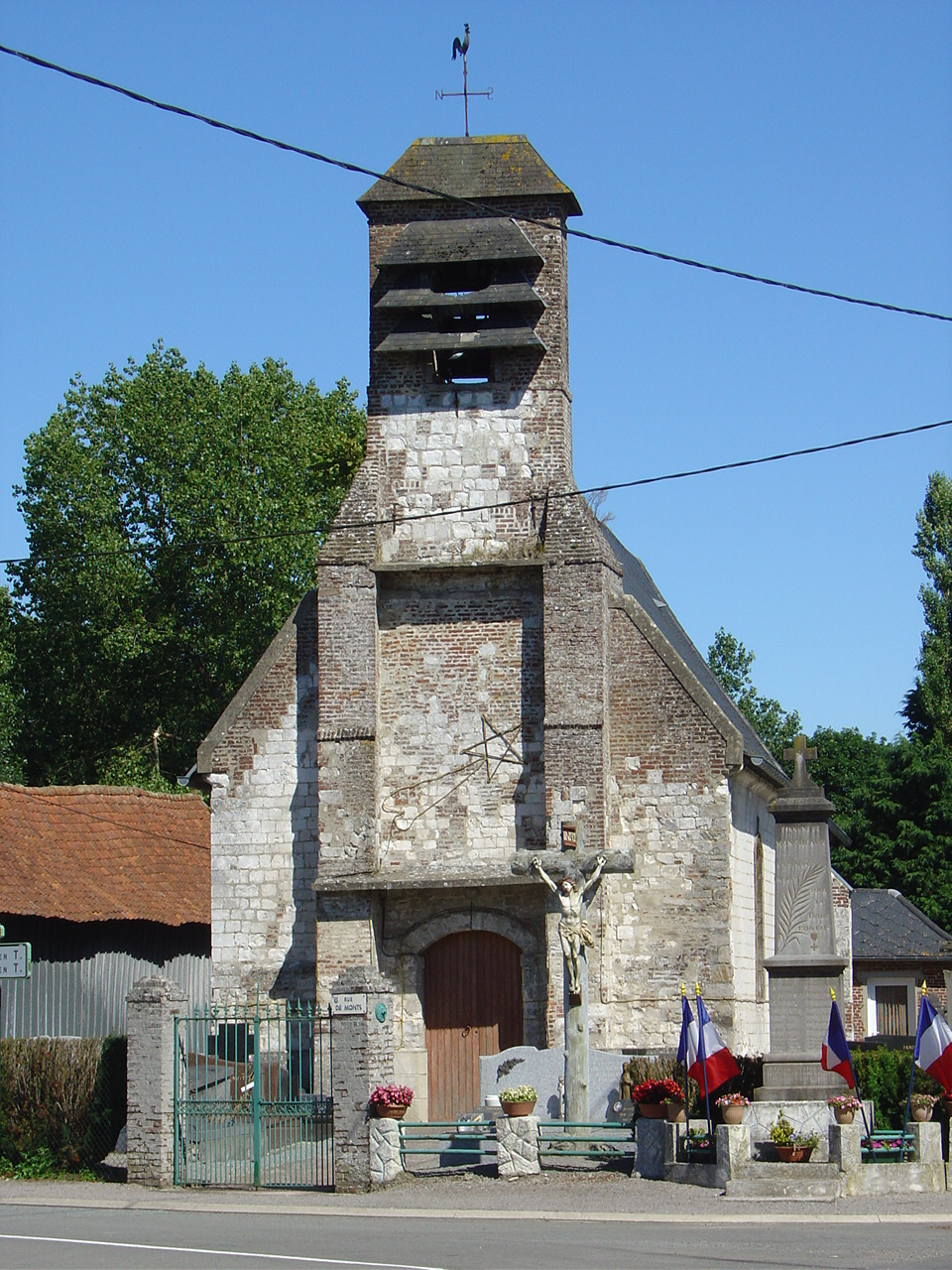 Moncheaux — lès — Frévent église