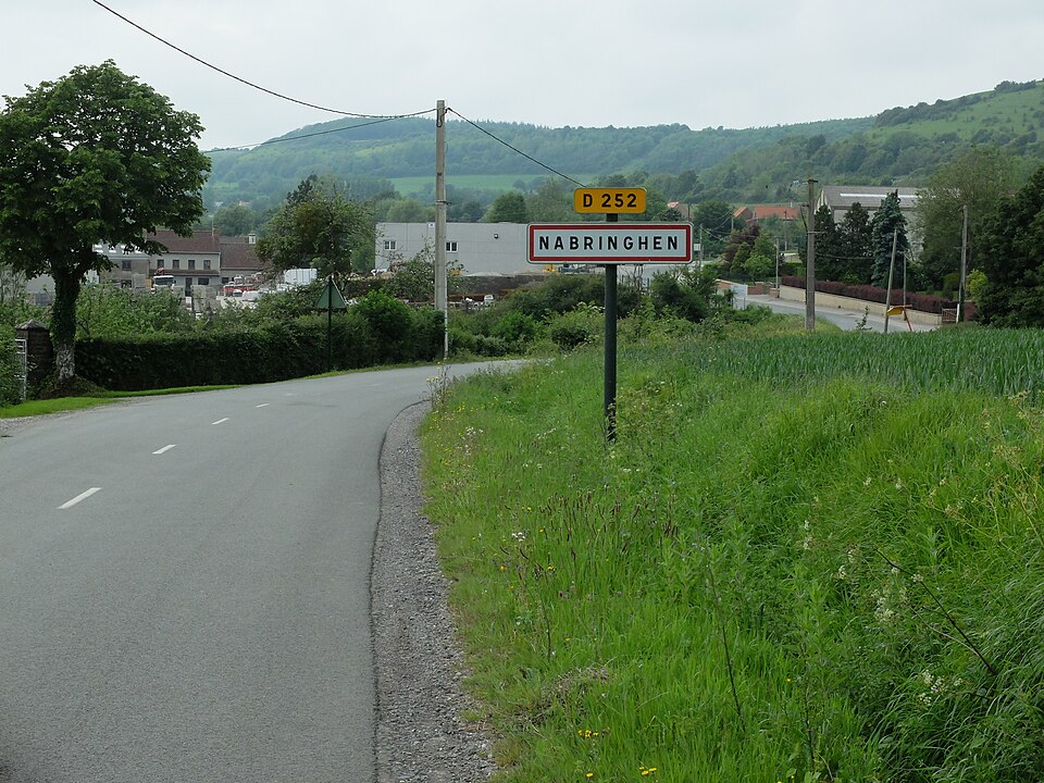 Nabringhen — Panneau d'entrée