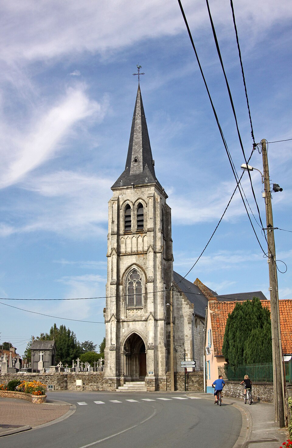 Neufchâtel — Hardelot Church