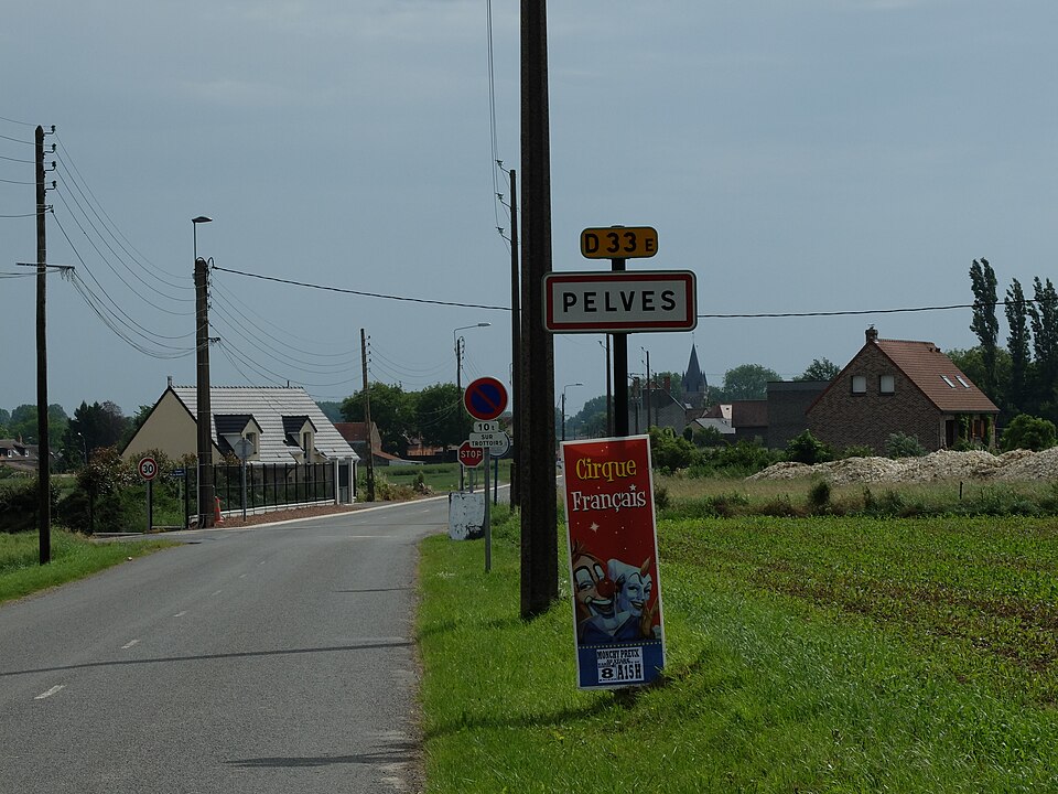 Pelves — Entrée de commune
