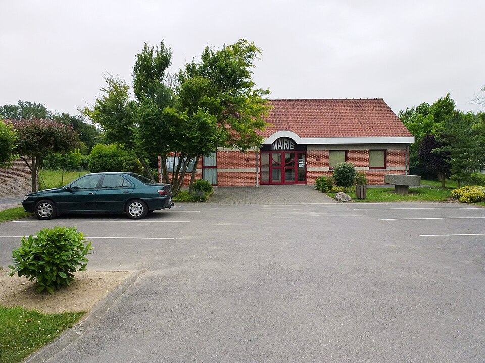 Quernes (Pas — de — Calais) mairie