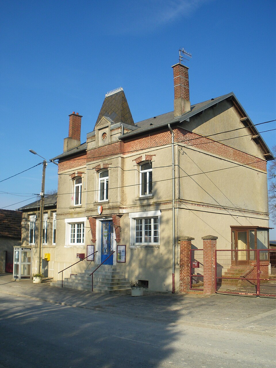 Riencourt — lès — Bapaume — Mairie