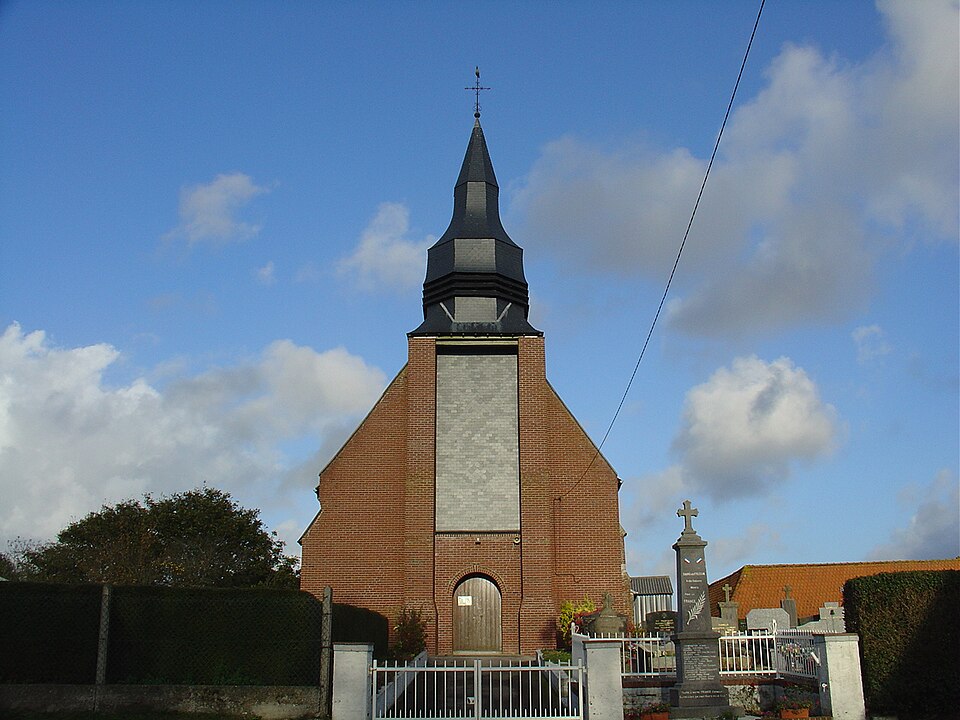 Sains — les — Fressin église3
