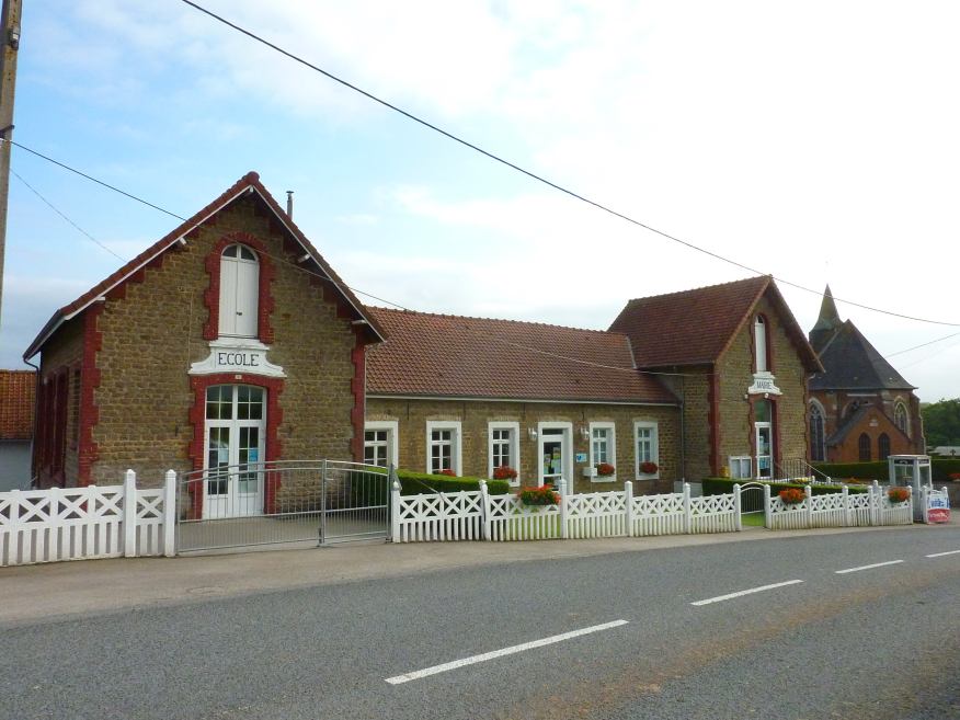 Selles mairie — école