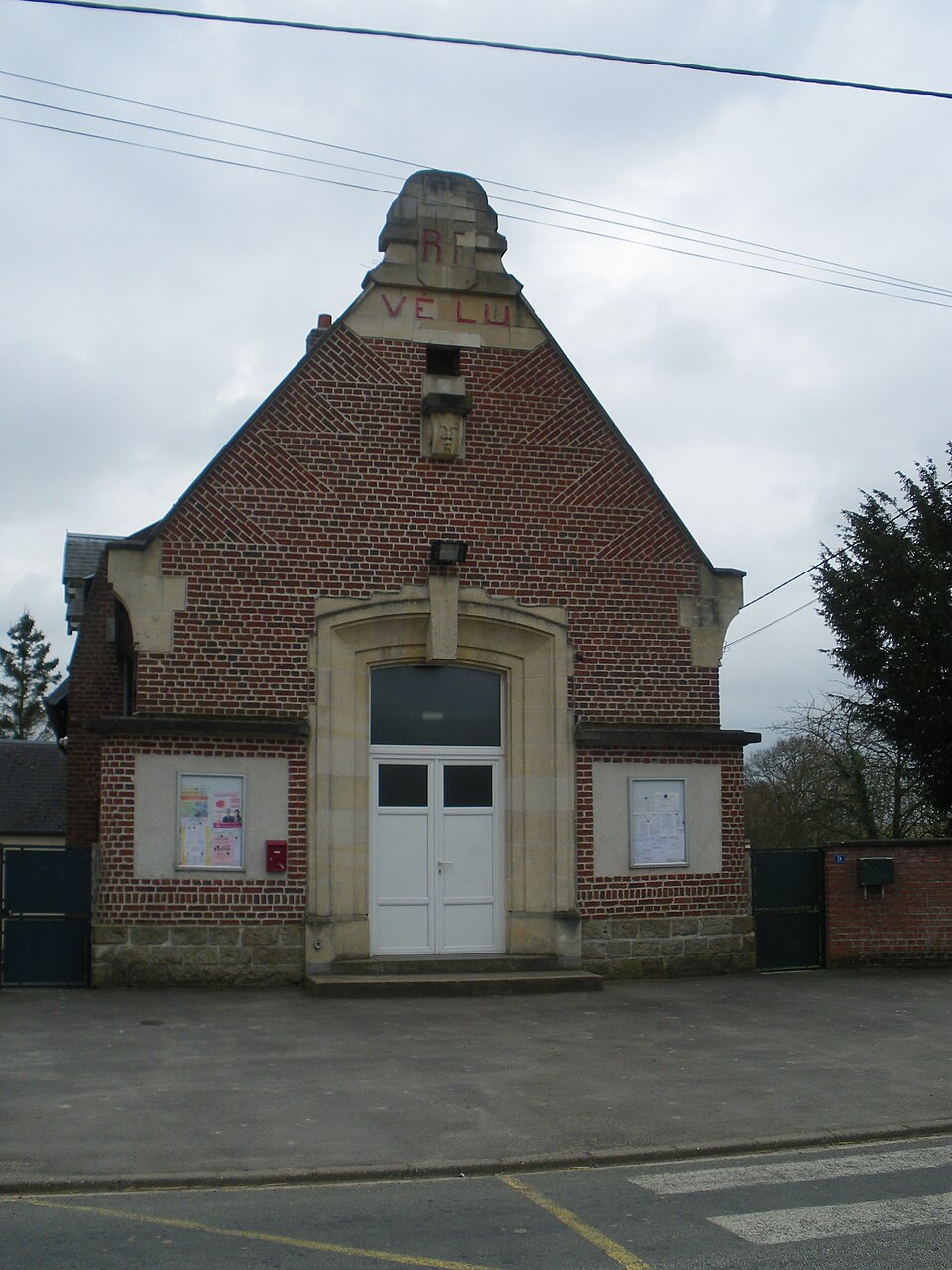 Vélu — Mairie