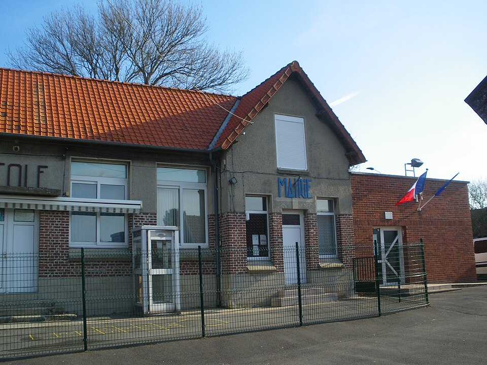 Warlencourt — Eaucourt — Mairie