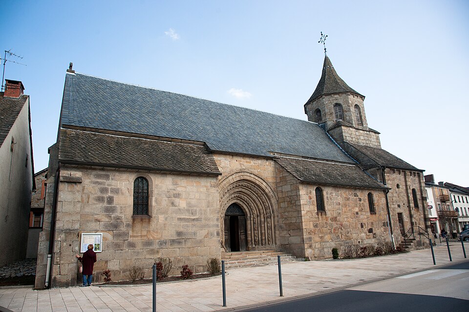 Église Saint — Fargheon de Bourg — Lastic