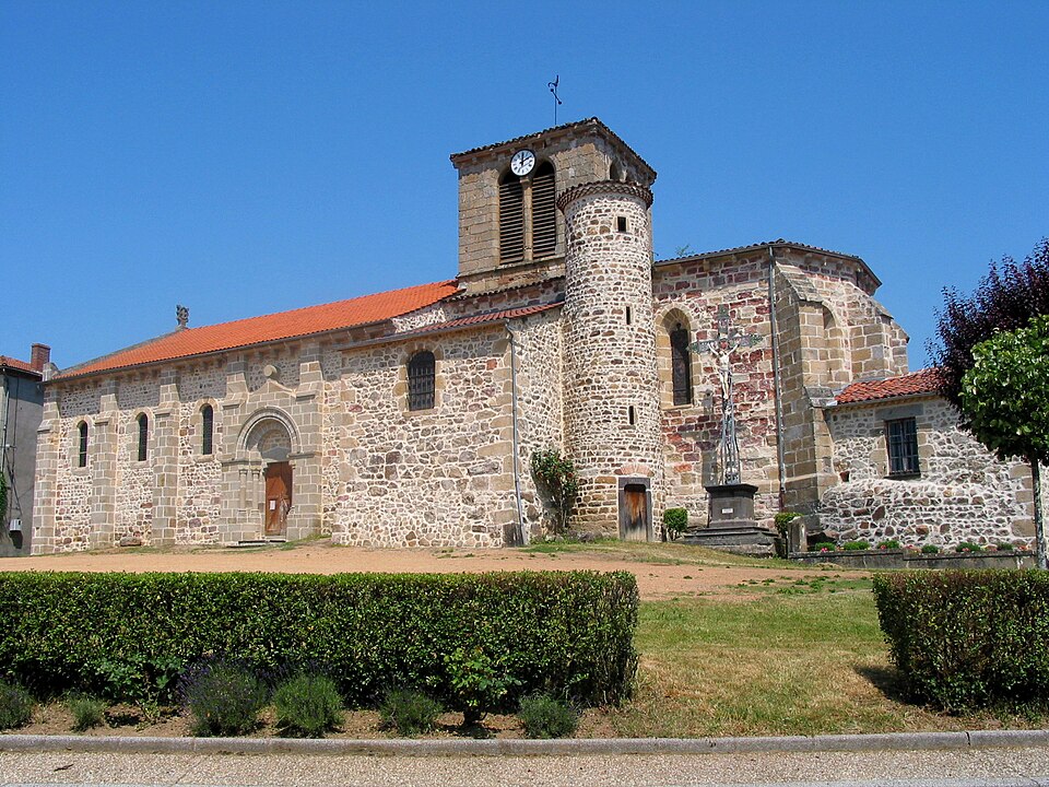 Brousse (Puy — de — Dôme) JPG00