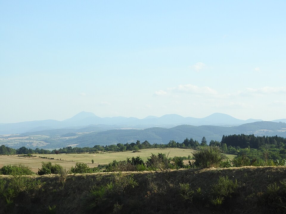 Aire des volcans d'Auvergne 5822