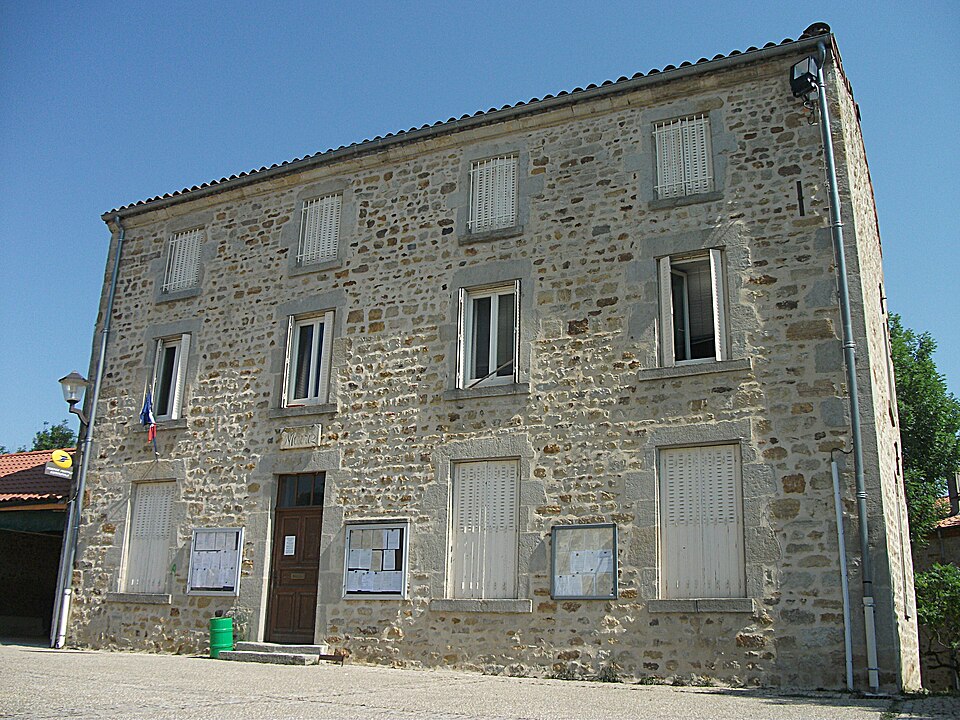 Mairie d'Égliseneuve — près — Billom 2017 — 06 — 21