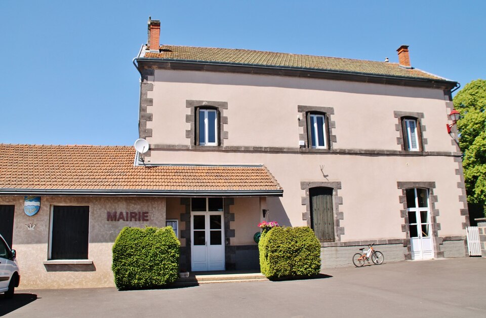 028 La Goutelle ( 63230 )