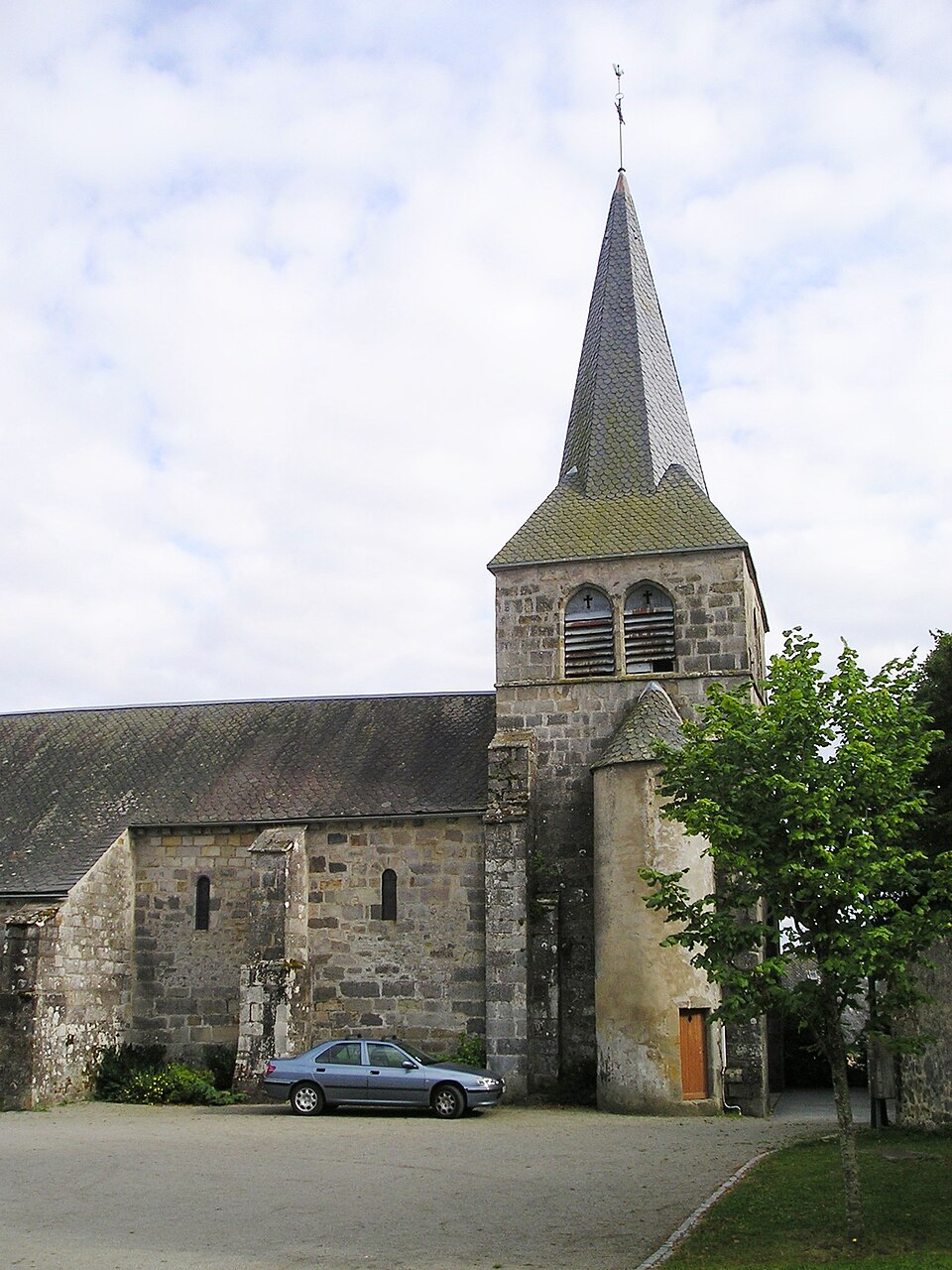 Larodde, Kirche
