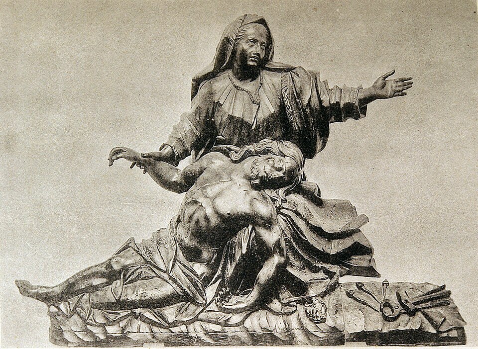 Pieta port sainte marie