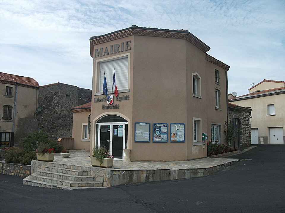 Pardines mairie 2019 — 08 — 19